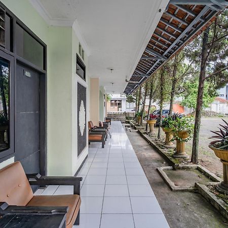 Collection O Tasikmalaya Near Stadium Wiradadaha Formerly Hotel Abadi Eksteriør bilde