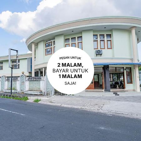 Collection O Tasikmalaya Near Stadium Wiradadaha Formerly Hotel Abadi Eksteriør bilde